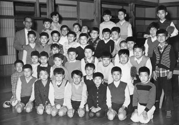 修整・修復・復元プラン｜東京都八王子市にあるフォトスタジオ｜記念写真・古い写真の修復復元は写真館桃屋美術へ