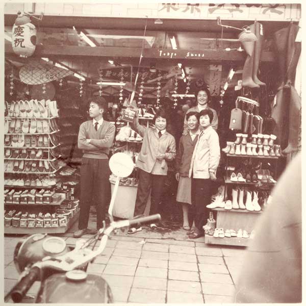 修整・修復・復元プラン｜東京都八王子市にあるフォトスタジオ｜記念写真・古い写真の修復復元は写真館桃屋美術へ