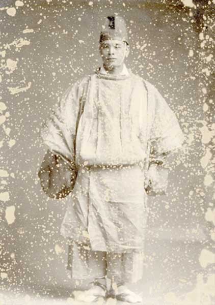 修整・修復・復元プラン｜東京都八王子市にあるフォトスタジオ｜記念写真・古い写真の修復復元は写真館桃屋美術へ